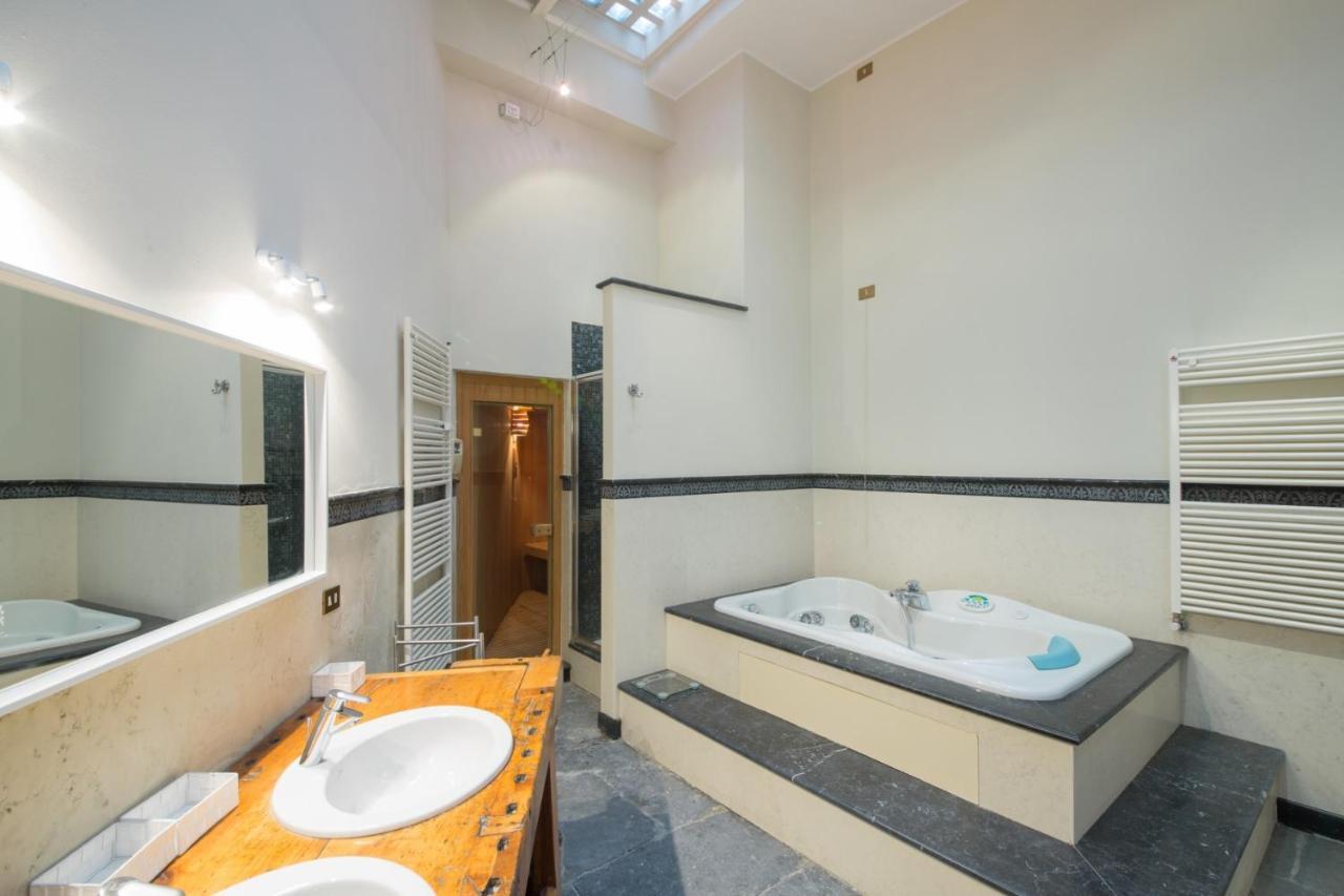 Loft In Navigli District With Jacuzzi & Sauna - Papiniano Milan Luaran gambar